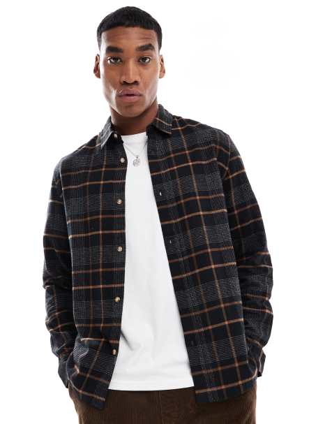 ASOS DESIGN - Camicia vestibilità classica nera a quadri con stemma - view 1