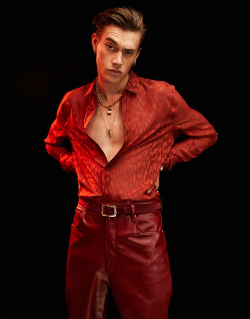 ASOS DESIGN - Camicia vestibilità classica rosso leopardato jacquard 