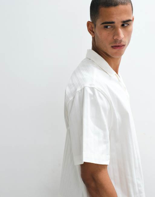 ASOS DESIGN - Camisa blanca a rayas de corte cuadrado extragrande con cuello de solapas de popelina, 5 de 5