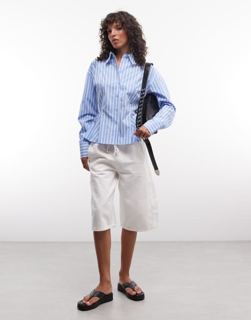 ASOS DESIGN camisa con detalle de sobrefalda a rayas azules y blancas, 2 de 4