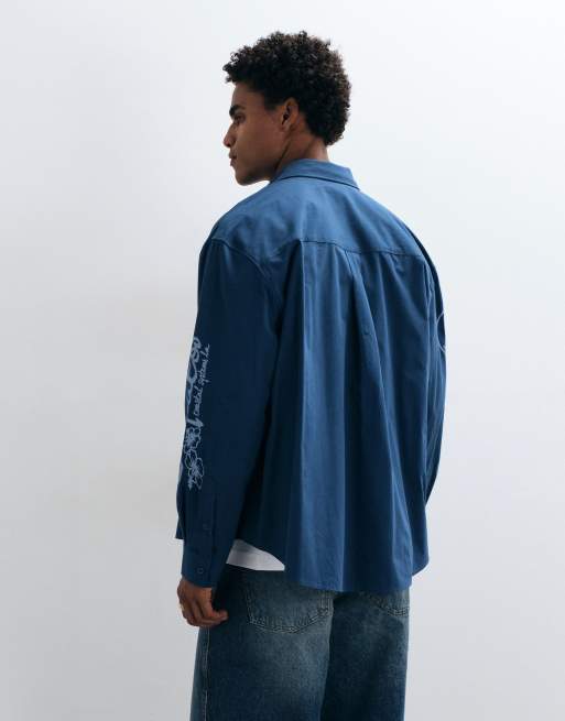 ASOS DESIGN - camisa popelina extragrande con estampados colocados en azul, 3 de 5
