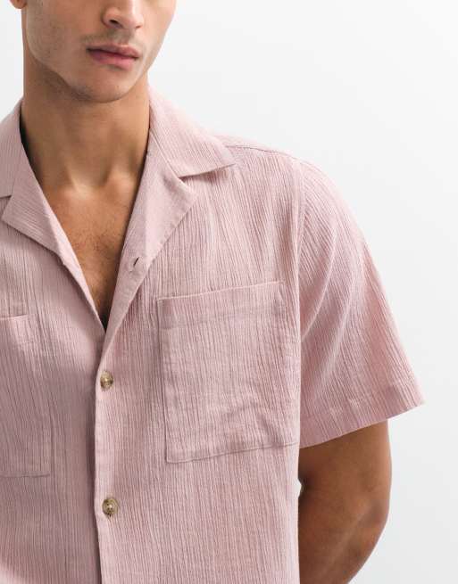 ASOS DESIGN - Camisa rosa holgada con cuello de solapas y acabado rugoso (parte de un conjunto), 4 de 7