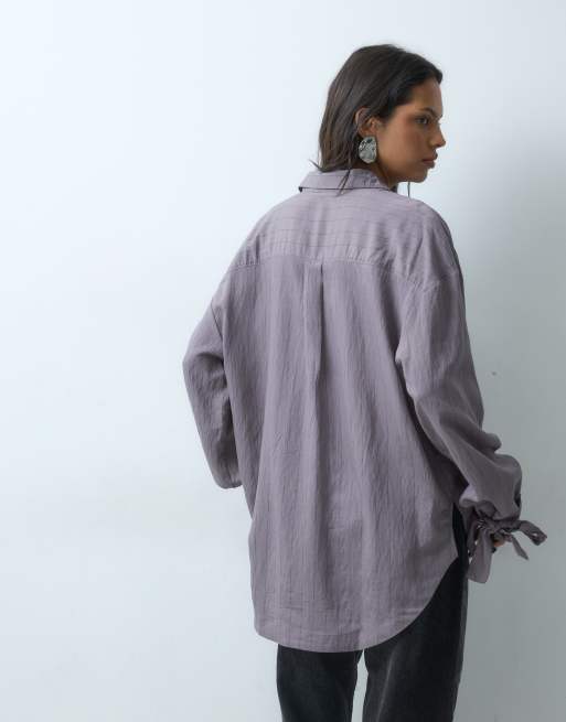 ASOS DESIGN camisa suave a rayas en malva con detalle de puños anudados, 5 de 5