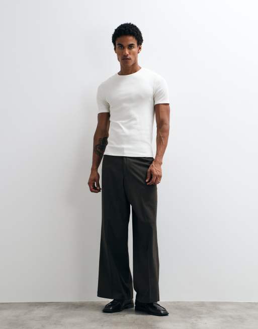 ASOS DESIGN camiseta ajustada en punto acanalado color crema, 2 de 9