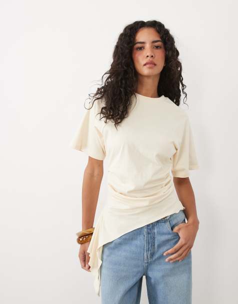 ASOS DESIGN - camiseta asimétrica entallada en la cintura en color arena - view 1