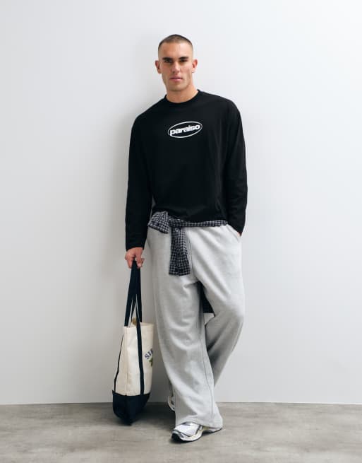 ASOS DESIGN - camiseta boxy extragrande de manga larga con gráfico en el pecho en negro, 2 de 5