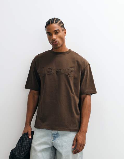 ASOS DESIGN - camiseta boxy holgada con estampado aplicado y bordes sin rematar en marrón - view 1