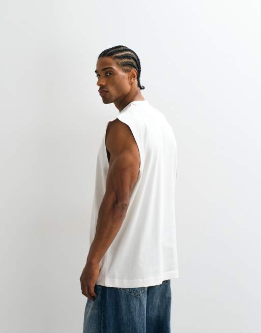 ASOS DESIGN - Camiseta color leche de coco básica extragrande sin mangas, 4 de 5