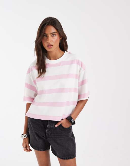 ASOS DESIGN - Camiseta corta color crema a rayas rosas de corte cuadrado