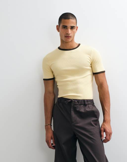 ASOS DESIGN - camiseta de corte ajustado con ribete ringer en canalé amarillo, 3 de 5