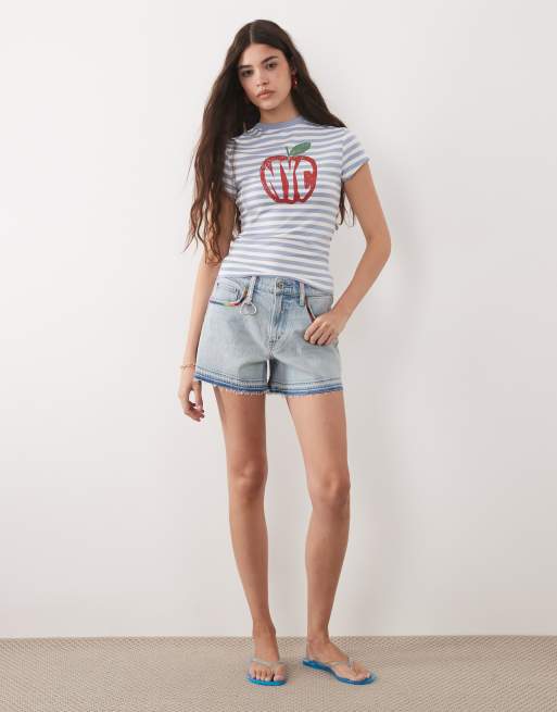 ASOS DESIGN - Camiseta de corte estándar a rayas con gráfico de manzana con texto "NYC", 2 de 4