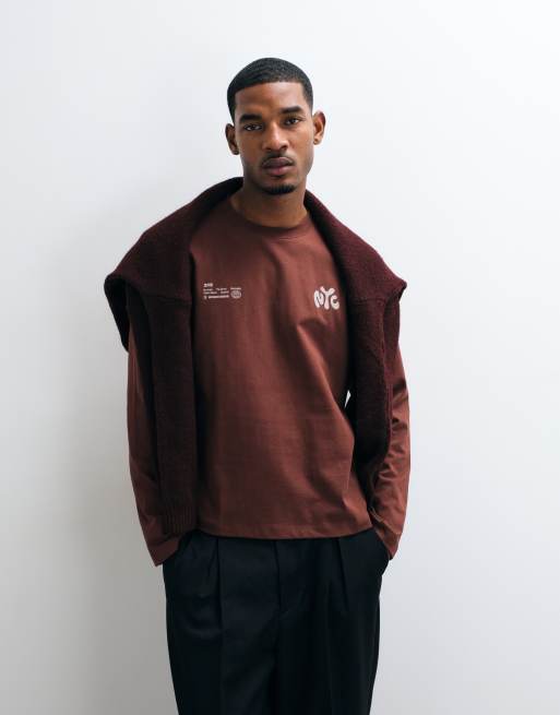 ASOS DESIGN - camiseta de manga larga boxy extragrande con gráfico de ciudad en marrón, 2 de 5