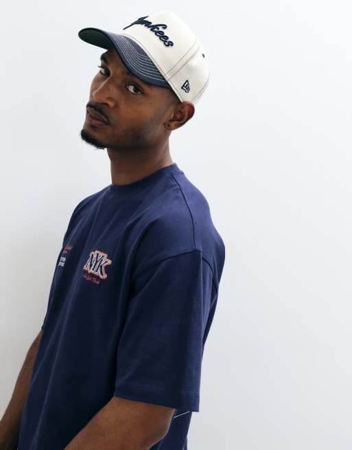ASOS DESIGN camiseta extragrande con estampado de NBA New York Knicks en azul marino, 4 de 5