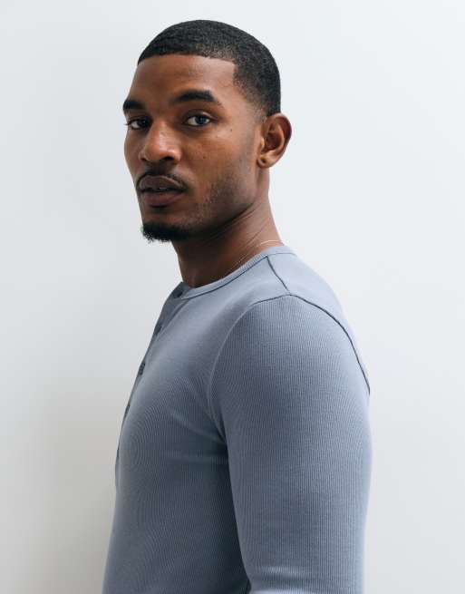 ASOS DESIGN camiseta henley de manga larga, ajustada, en canalé azul, 3 de 9