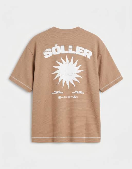 ASOS DESIGN - Camiseta marrón extragrande con estampado gráfico de sol de tejido grueso texturizado, 7 de 7