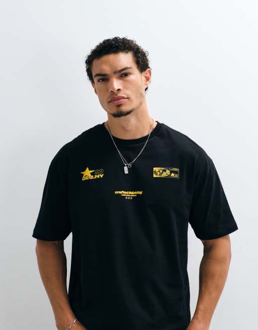 ASOS DESIGN - camiseta oversize de corte boxy con gráfico urbano CEU en negro, 5 de 5