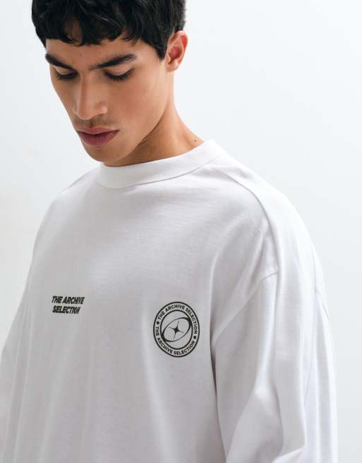 ASOS DESIGN - camiseta oversize de corte boxy y manga larga con paneles en las mangas y gráfico de texto en blanco, 5 de 5