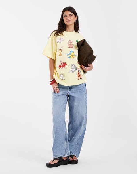 ASOS DESIGN camiseta oversize Disney con estampado de personajes secundarios de Disney en amarillo mantequilla - view 1