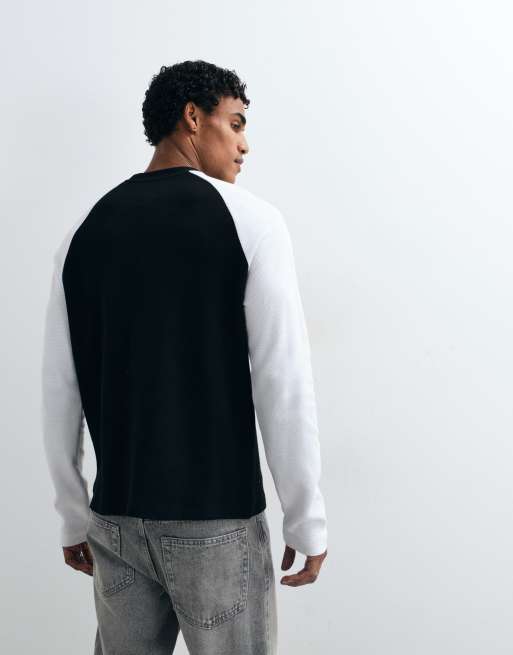 ASOS DESIGN - camiseta relajada raglán en negro y blanco con punto gofrado, 4 de 5