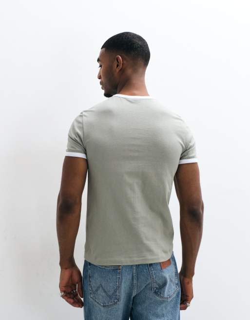 ASOS DESIGN - camiseta slim con gráfico 1991 y mangas de doble capa en verde, 3 de 5