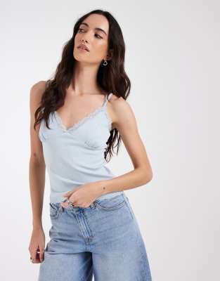 Camisole in Baby-Blau mit farblich abgesetztem Spitzendetail und V-Ausschnitt-Weiß Weiß S
