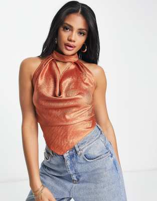 ASOS DESIGN - Camisole in Orange mit Wasserfallkragen und Rückenausschnitt