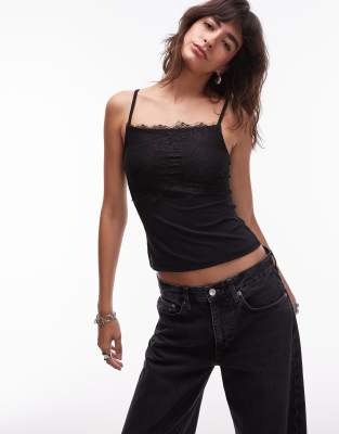 ASOS DESIGN - Camisole in Schwarz mit breitem Spitzenbesatz