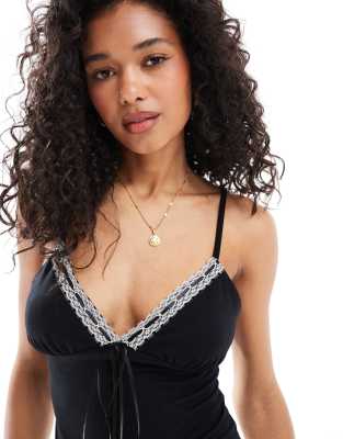 ASOS DESIGN - Camisole in Schwarz mit Schleifendetail