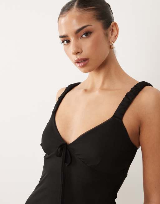 ASOS DESIGN – Camisole-Minikleid aus Netzstoff in Schwarz mit geschnürter Brustpartie, 4 von 4