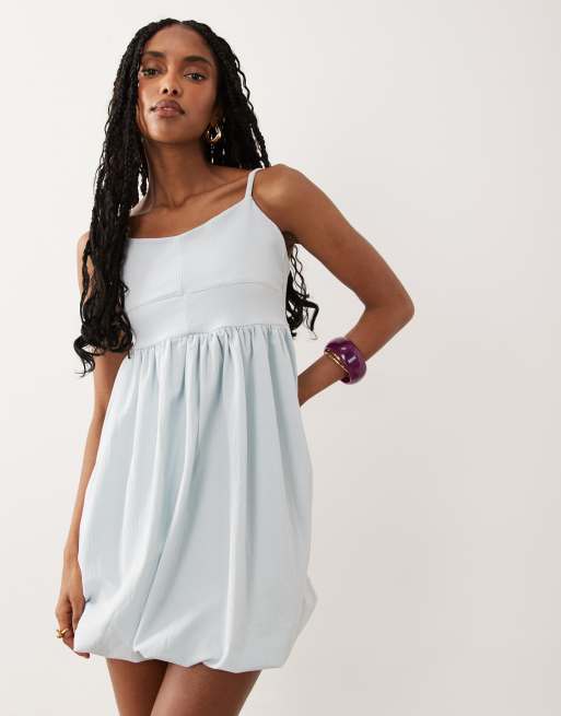 ASOS DESIGN – Camisole-Minikleid in Hellblau mit Ballonsaum und Rückenausschnitt, 2 von 4