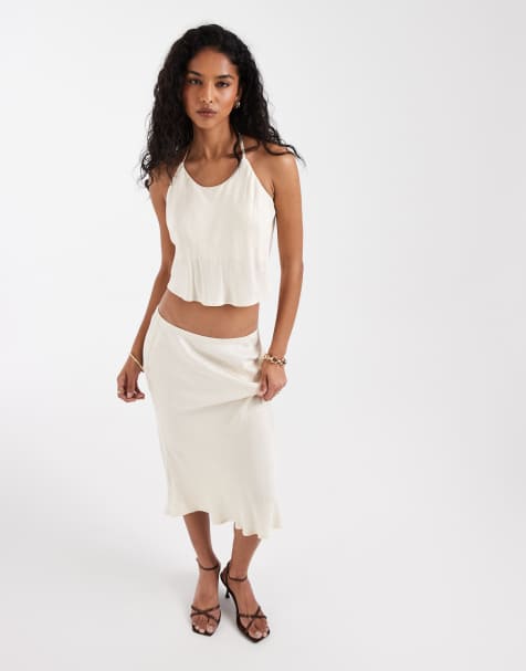 ASOS DESIGN – Camisole-Oberteil aus Satin-Jacquard in Creme mit Neckholder-Träger und tiefem U-Ausschnitt, Kombiteil - view 1