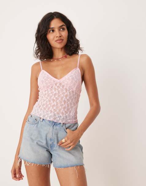 ASOS DESIGN – Camisole-Top aus rosa Spitze mit Kräuselsaum - view 1