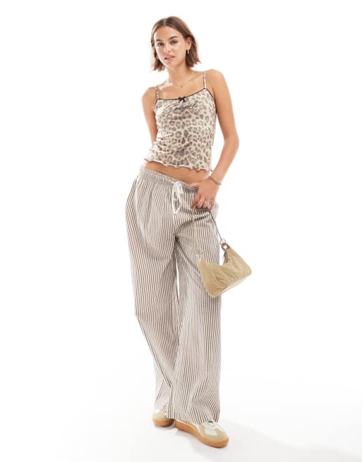 ASOS DESIGN - Camitop in luipaardprint met 'Cowgirl'-print in naturel