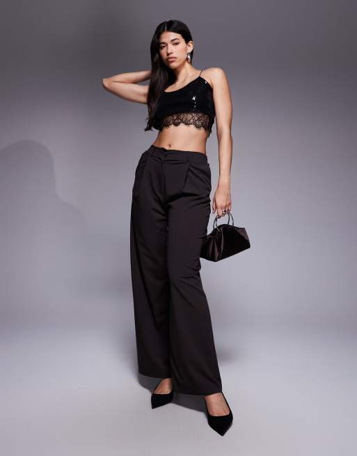ASOS DESIGN - Camitop met lovertjes en kanten afwerking in zwart, 4 van 4