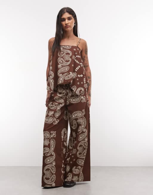 ASOS DESIGN camitopp med hanky-fåll set, 2 av 4