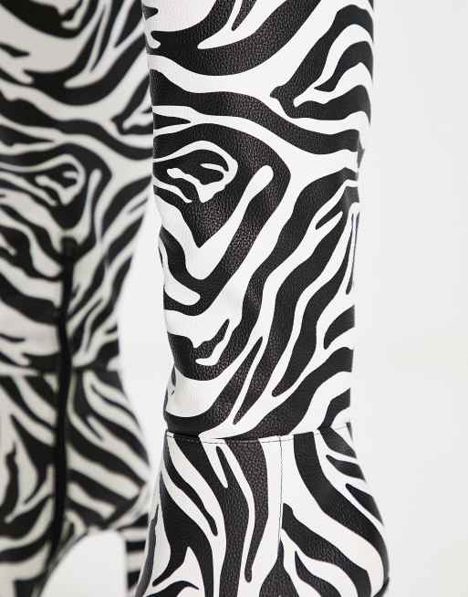 EXTREME FIT Men Small/Medium Women Zebra Design Knee High