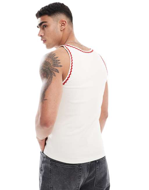 ASOS DESIGN - Canotta attillata crema con profili rossi a zig-zag, 3 di 4