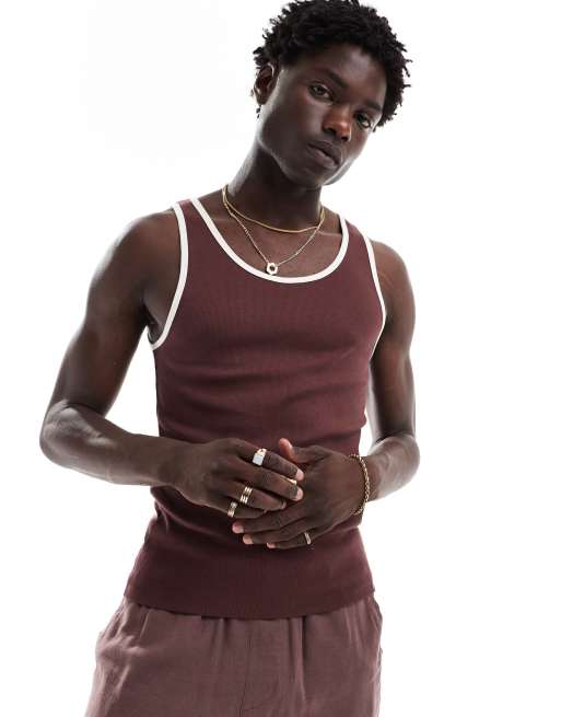 ASOS DESIGN - Canotta attillata marrone con profili a contrasto écru