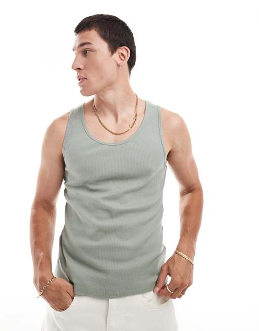 ASOS DESIGN - Canotta basic attillata verde a coste 