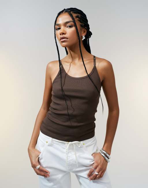 ASOS DESIGN - Canotta color cioccolato con scollo rotondo e spalline sottili
