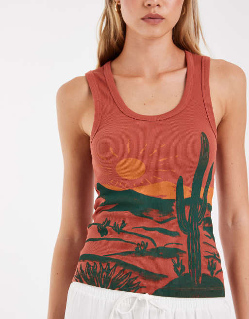ASOS DESIGN - Canotta color ruggine con scollo a barchetta e grafica di deserto, 2 di 4
