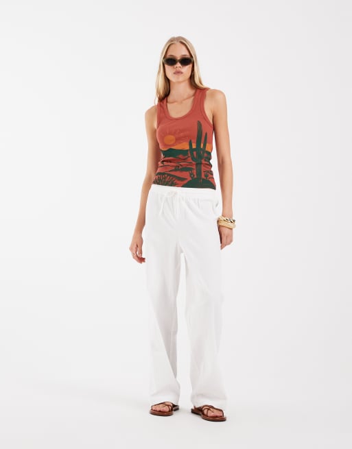 ASOS DESIGN - Canotta color ruggine con scollo a barchetta e grafica di deserto, 3 di 4