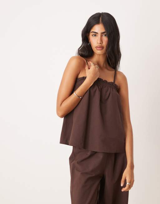 ASOS DESIGN - Canottiera a trapezio in misto lino color cioccolato in coordinato