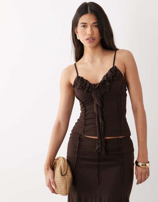 ASOS DESIGN - Coordinato elasticizzato in chiffon color tartufo con dettaglio godet, 3 di 3