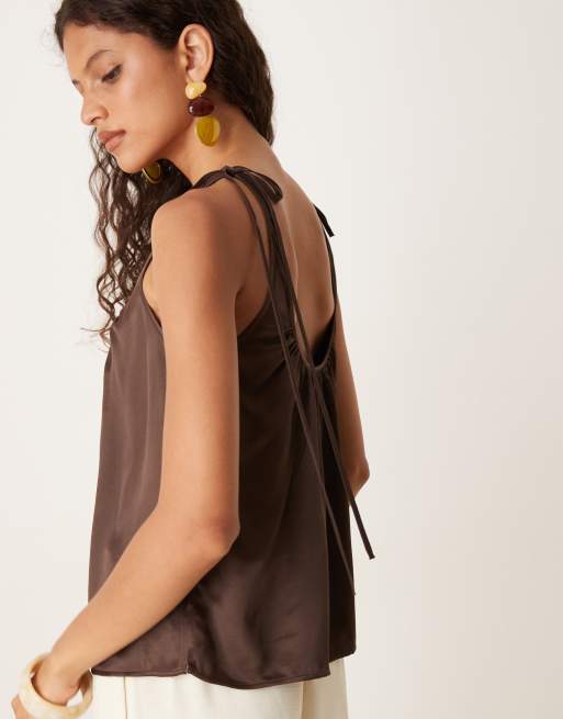 ASOS DESIGN - Canottiera in raso color cioccolato con spalline allacciate, 4 di 4