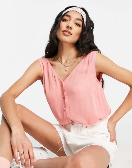 ASOS DESIGN - Canottiera in tessuto stropicciato con scollo a V e bottoni, colore rosa