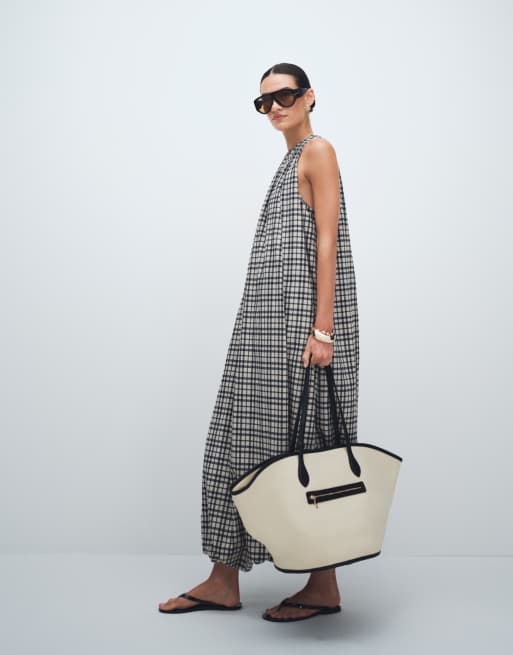 ASOS DESIGN canvas vase tote in stone, 2 of 4