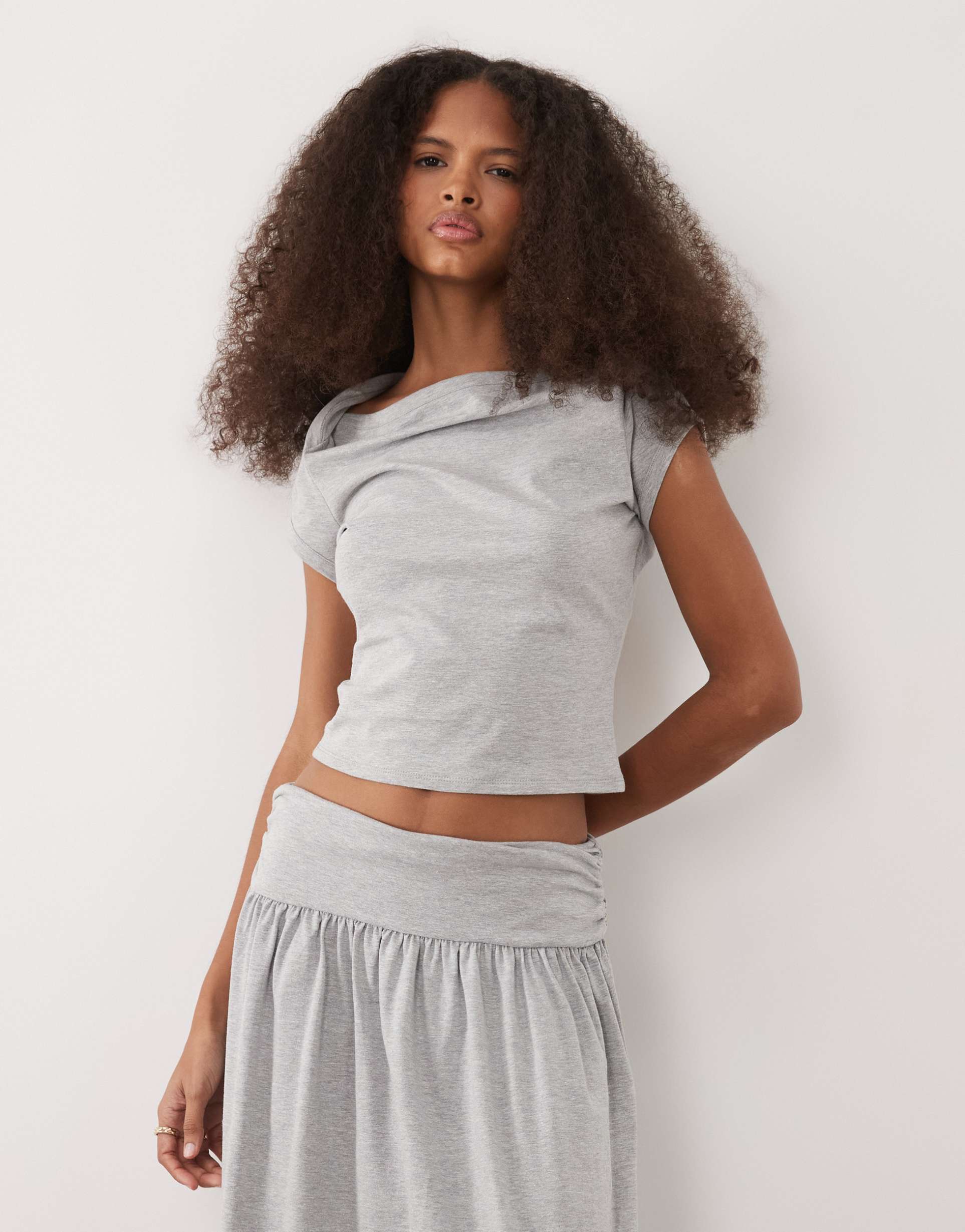 asos design cap sleeve top in gray - part of a set