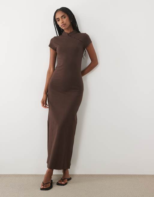 ASOS DESIGN cap sleeve with rouleau loop midi dress in chocolate, 4 of 4