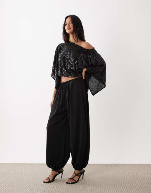 ASOS DESIGN – Cape in Schwarz mit Pailletten, 3 von 4